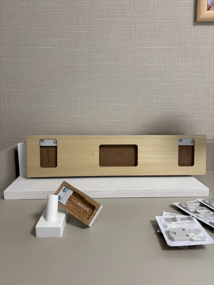 無印の「壁に付けられる家具」でミラーと棚を付けてみた_2