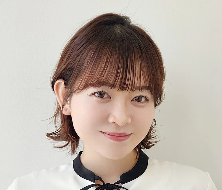 華奢見えふんわりボブ　正面