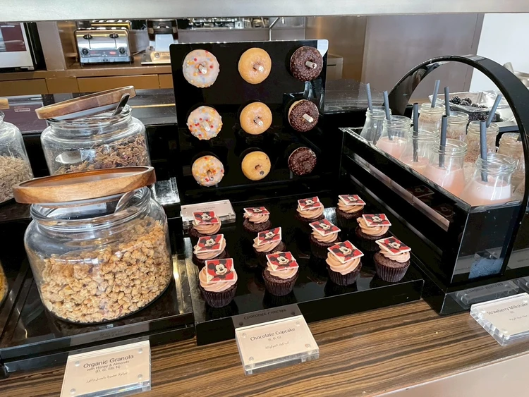 世界一の高層ビルに泊まる贅沢体験_3