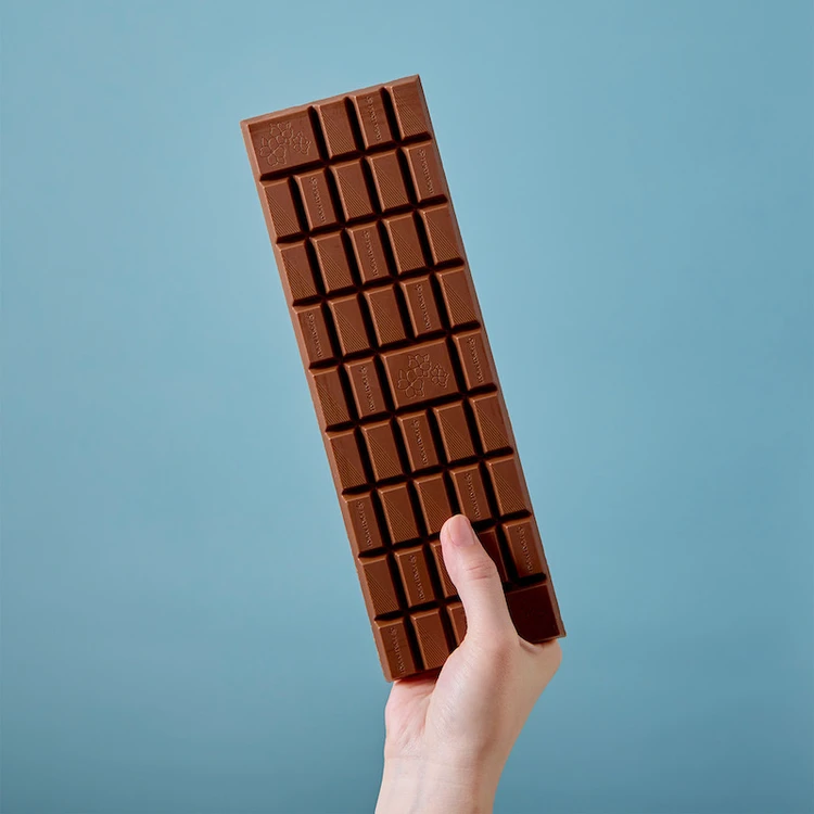 ヨックモック「エクセレント ミルクチョコレート」の大きさ