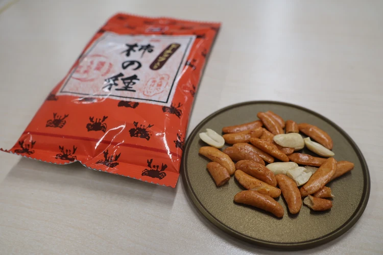 枝豆にチョコ!?「柿の種」本場新潟で限定品など５選食べ比べ！【勝手に品評会開催】_3