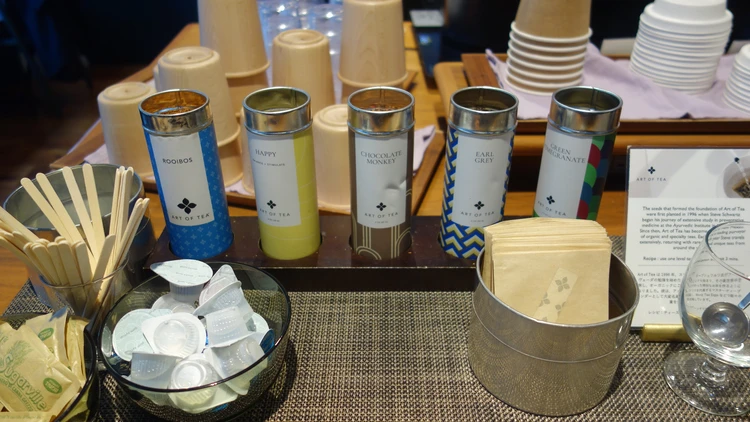 東京・馬喰町のDDD Hotelでモーニングブッフェ