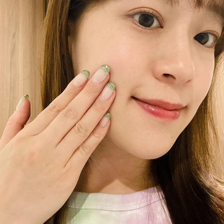 推し活ネイル（グリッターフレンチ）