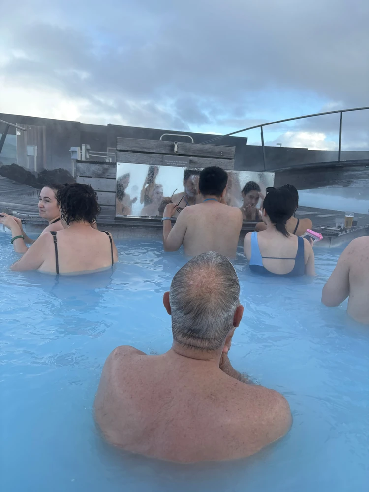 火山に囲まれて泥パック！？ 北欧・アイスランドの絶景温泉『BLUE LAGOON』を完全レポ #旅行部_7_1