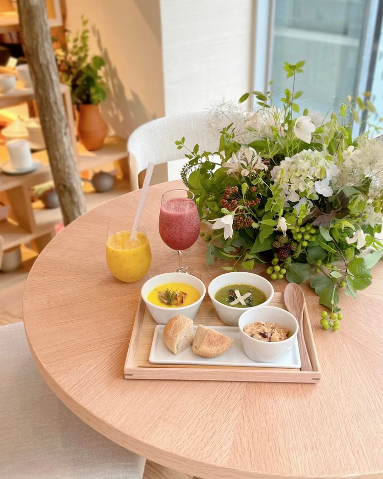enoak エノーク 表参道カフェ 駅近 おしゃれカフェ ひとりランチ