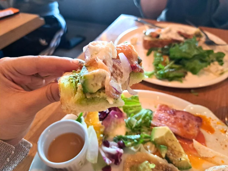 渋谷でモーニング♪生乳→純白フレッシュチーズで始める、ご機嫌の一日_2_2