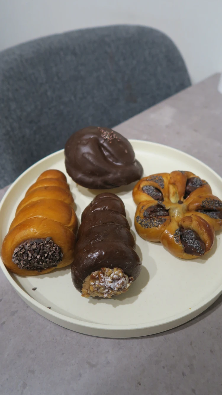 話題の「ゴディパン」へ♡池袋限定パンが可愛い_5