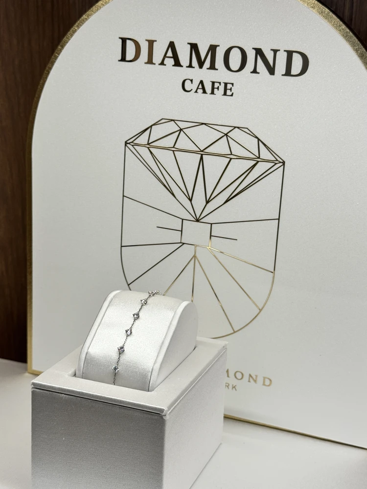 【表参道】映え過ぎる！期間限定『DIAMOND CAFE（ダイアモンドカフェ）』に行ってきた_12