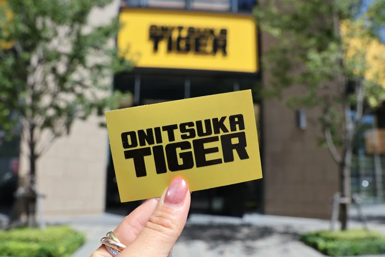 Onitsuka Tiger　名古屋　フラッグシップ