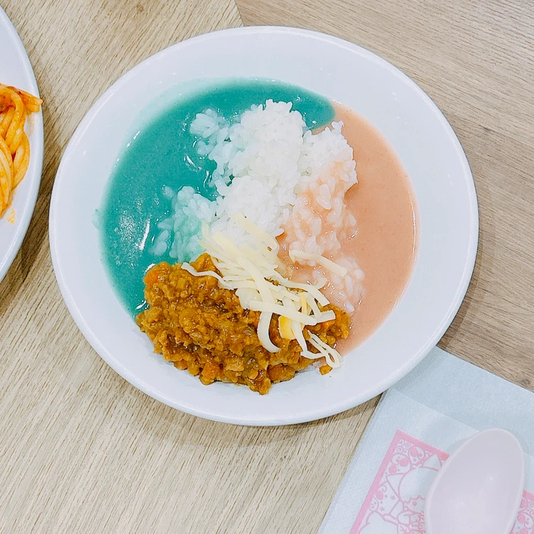 館のレストラン｜サンリオピューロランド