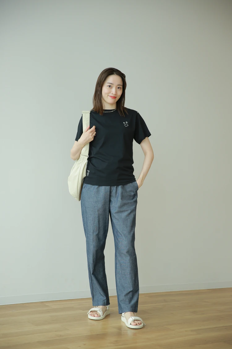 ユニクロ　アニヤ　ハインドマーチ ANYA HINDMARCH UNIQLO 2025　夏 新作　発売　KIDS キッズ　KT1EASY　クルーネックT