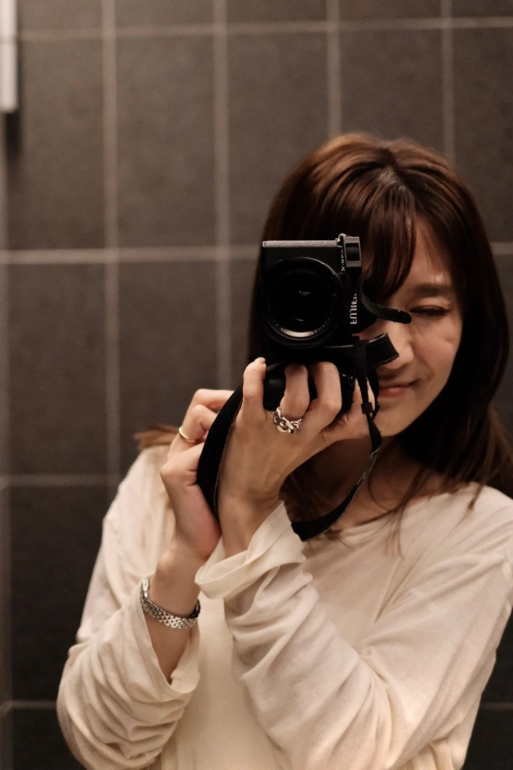 FUJIFILM　X-S20