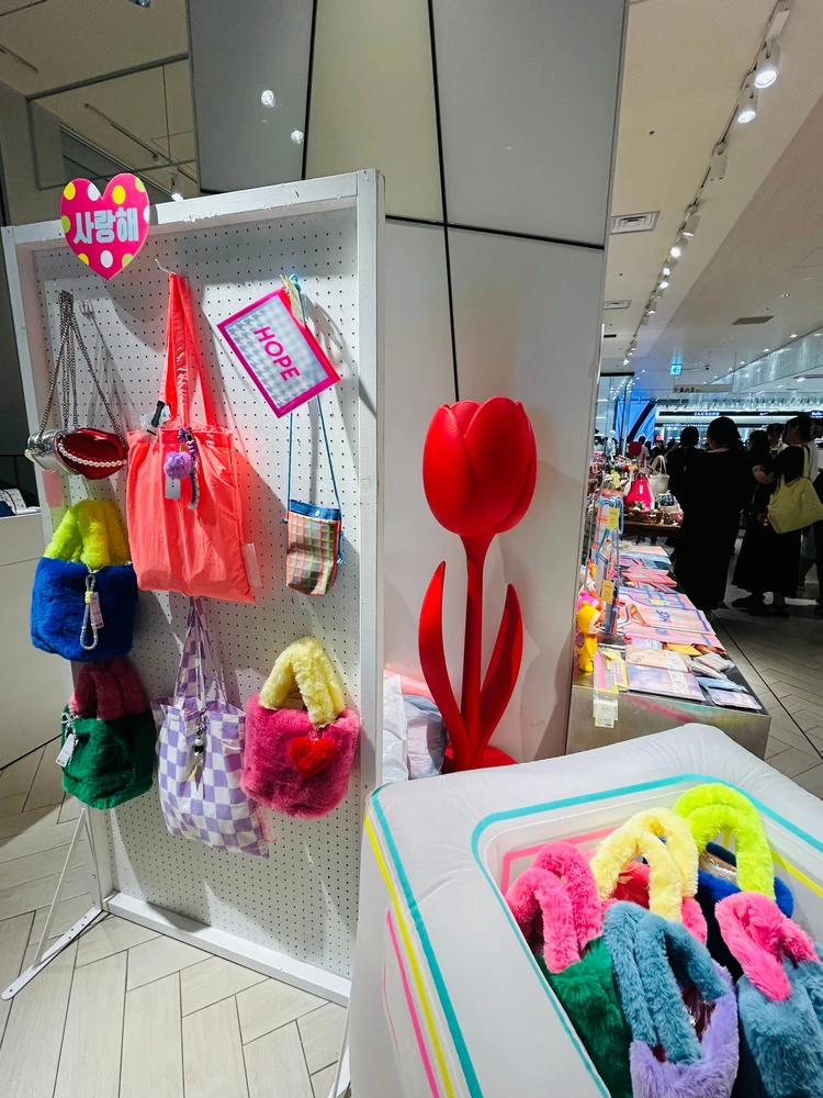 Ribbon hakkaによる期間限定POP UP