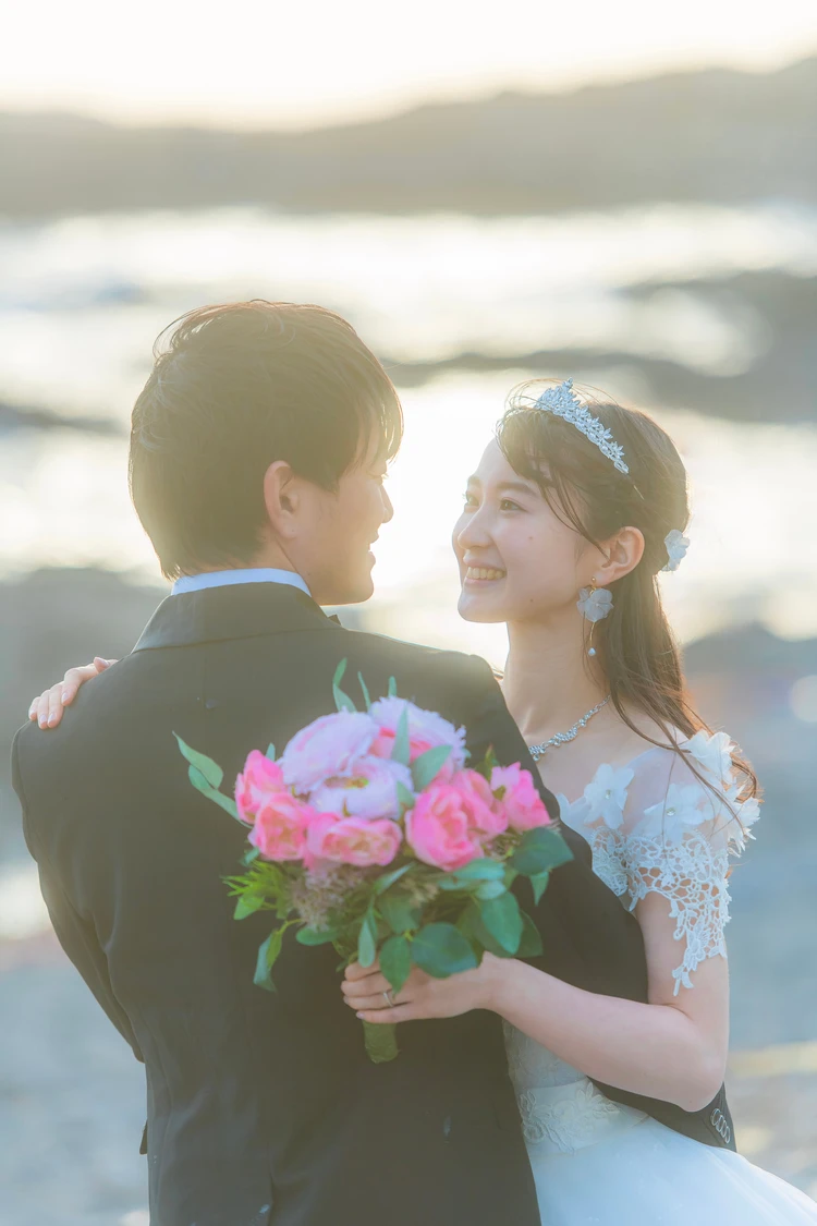 バイラーズ　前撮り　城ヶ島前撮り　海での前撮り　海辺前撮り　海岸　新郎新婦　卒花　プレ花嫁