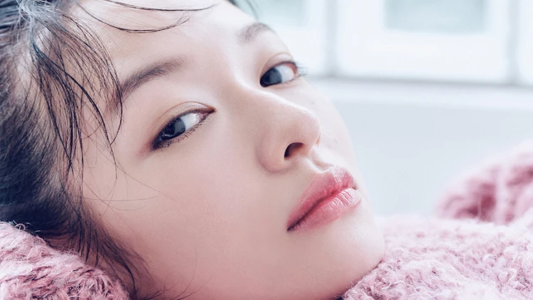 【タンフルリップとは】愛らしさ満点の“タンフルリップ”、大人がつけるなら赤グラデで甘さ控えめに