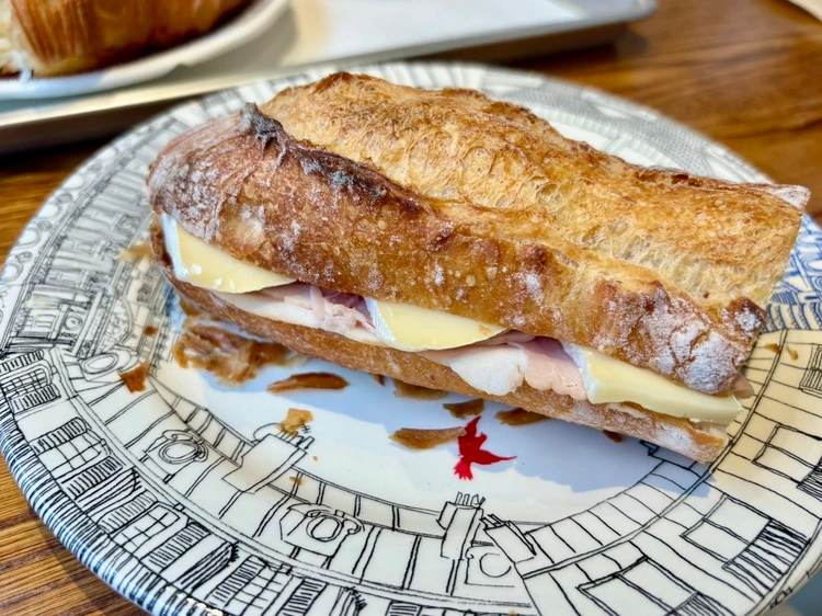 都内パン屋5選。イートインで訪れたい、ブランチにおすすめのお店_7