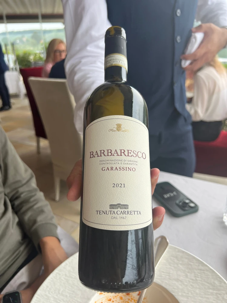 一生に一度は訪れたい。イタリアワインの贅沢旅【バローロ編】_14_2