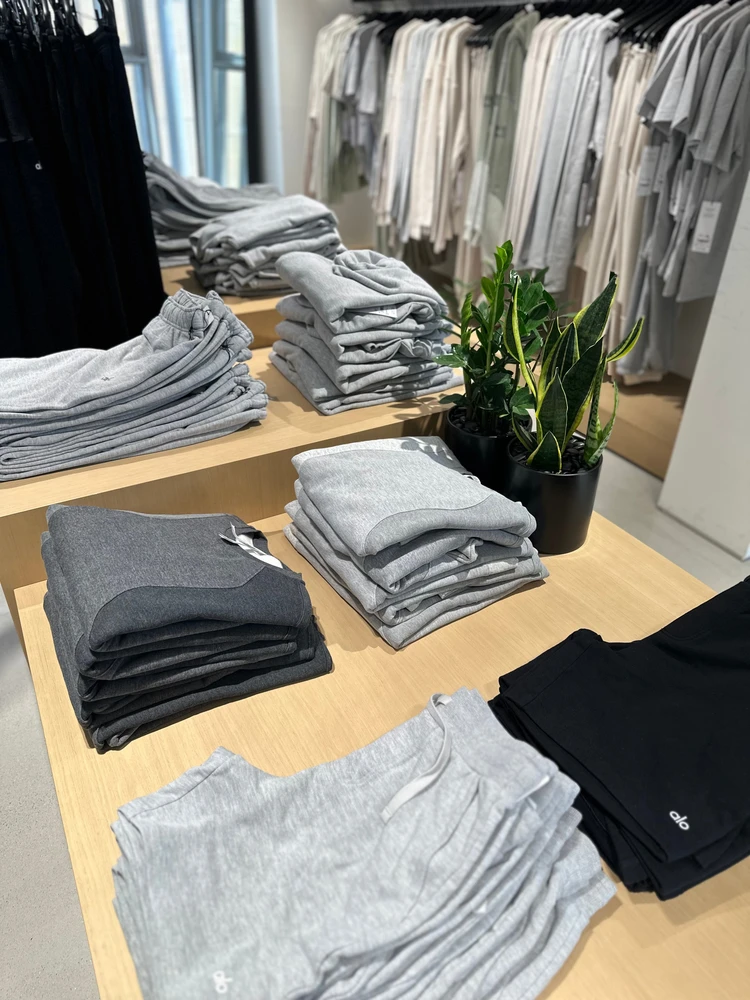 セレブ愛用！韓国Alo Yoga旗艦店レポ｜試着・購入品・店内レポ_8