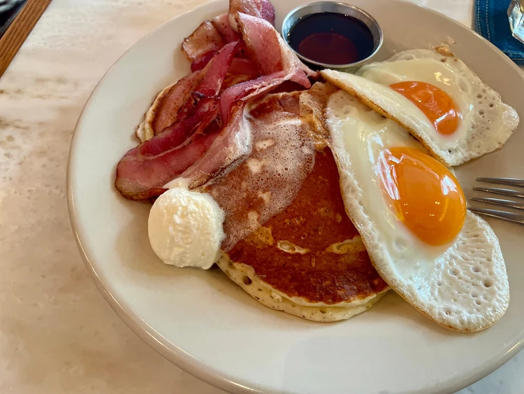 【代々木上原】のんびりモーニングしたい日に「YOU KNOW WHAT」_6