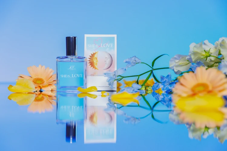 「SHE IS...LOVE」(オードパルファン)