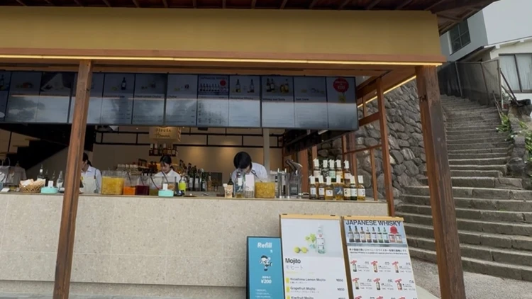 GEBURA フェリー乗り場近くの店舗