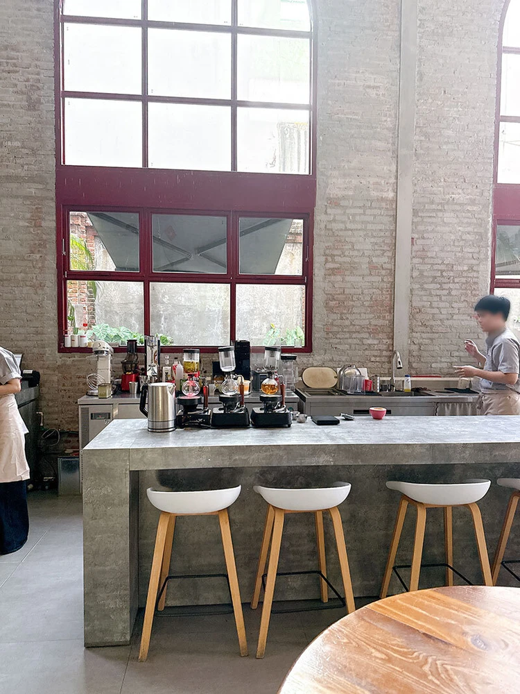 【ダナン】朝の一杯が特別になる場所。ダナンの洗練カフェ_7