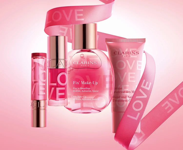 プレゼント BAILA バイラ クラランス「LOVEコレクション」限定コスメセットを合計3名様にプレゼント!