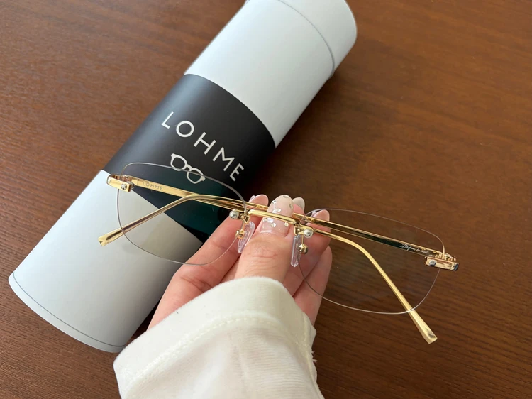 【LOHME】春の目元をアップデート。自分好みにカスタムできるトレンドサングラス_5