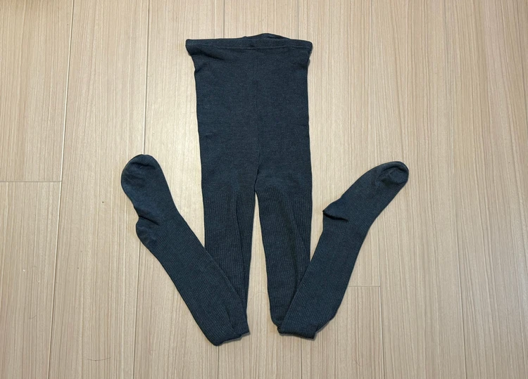 【UNIQLO名品！】ヒートテックニットリブタイツが30代の冬コーデに欠かせない理由_2