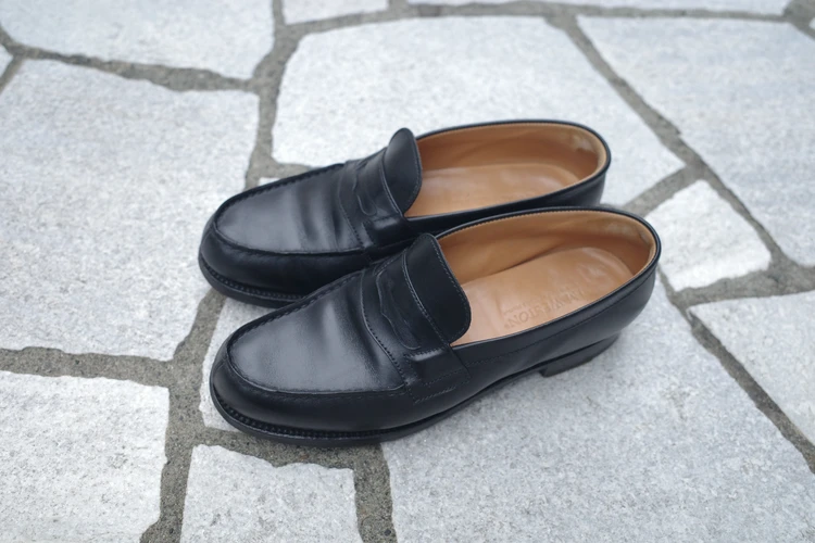 【名品ローファー】J.M. WESTONとつくる、大人カジュアルコーデ_3_1