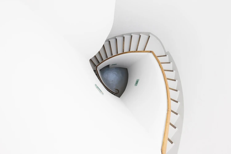 坂倉棟　二重螺旋階段