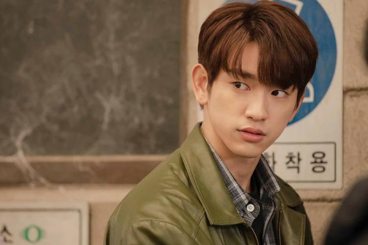 彼はサイコメトラー -He is Psychometric-　主演　ジニョン　GOT7