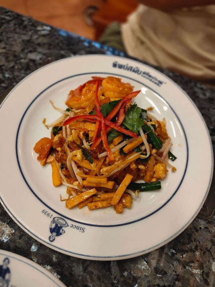 ティップサマイ　パッタイ　海老