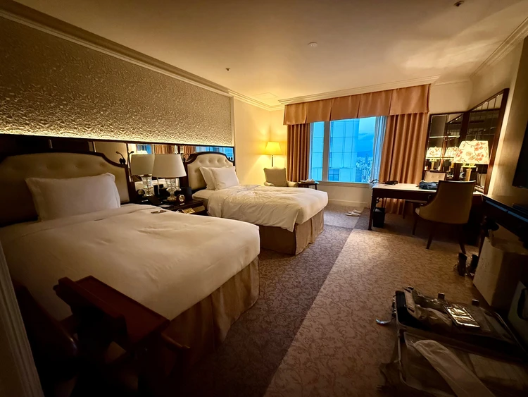 ザ・リッツ・カールトン大阪 客室 2シングル ルームツアー