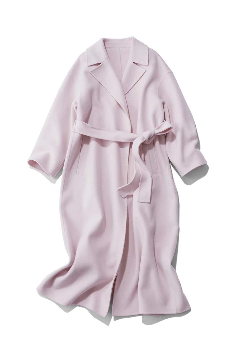 ピンクのリバーロングコート