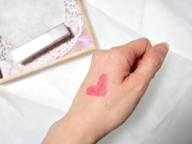 【コスメ】落ちにくさ重視！ポーチの中のスタメンリップ〈3本〉#美容部_3