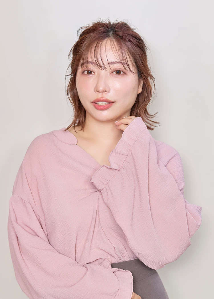 【2026年夏のうねり対策ヘアアレンジ】ラフ感が可愛い！ カチモリ風ハーフアップ