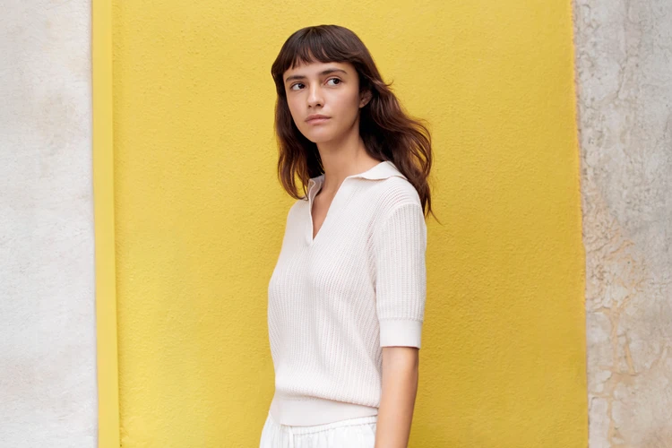 ユニクロ アンド コントワー・デ・コトニエ　2026年春夏コレクション　ポロニットコーデ