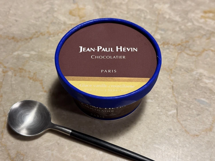 JEAN-PAUL HÉVIN アイスクリーム