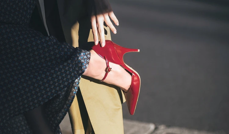 ワードローブの活性化も、ときめく自分との出会いも、きっかけは「靴」から。【靴にまつわる名言5選】