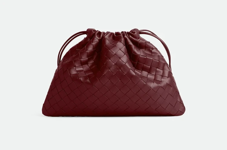 【トレンドカラー】BOTTEGA VENETA  ダストバッグ アイス アイスダストバッグ| Bottega Veneta® 日本