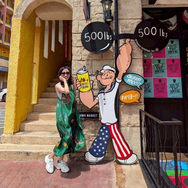 履くだけでコーデがまとまる！ラコステの白スニーカー_5