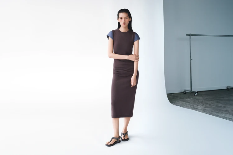 ユニクロ ユー 2026年春夏コレクション ワンピースコーデ