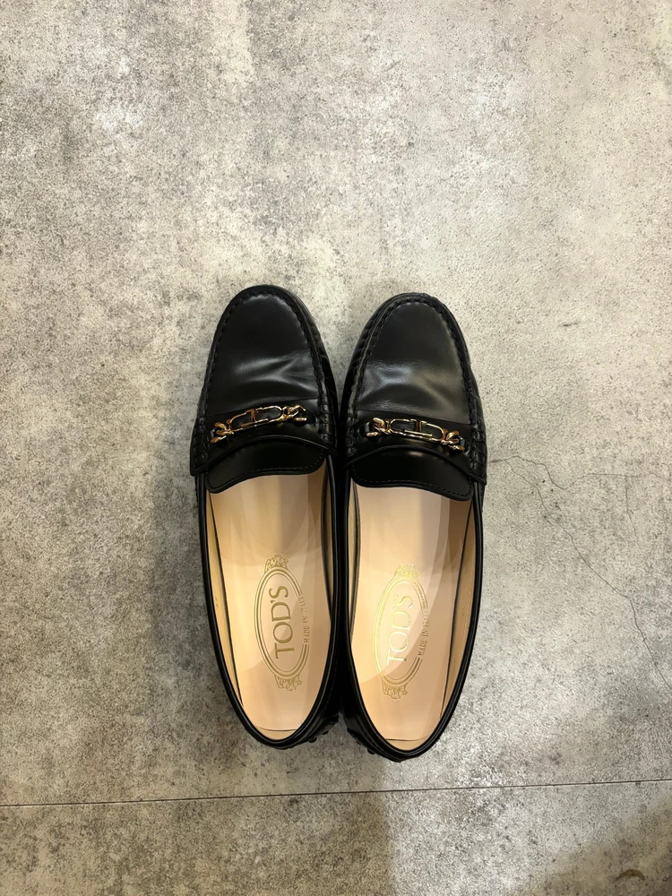 トッズゴンミーニ　秋冬ローファー