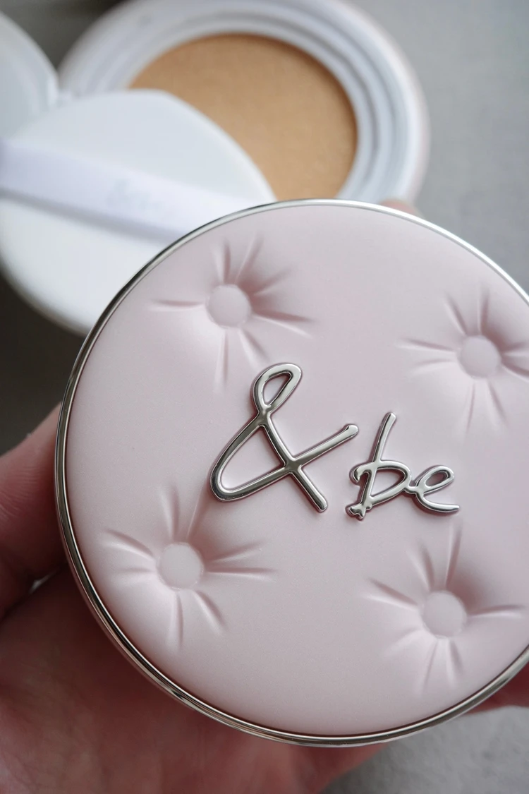 &be グロウクッションファンデーション ピンクエディション 全2色 <数量限定> 3,520円（税込）