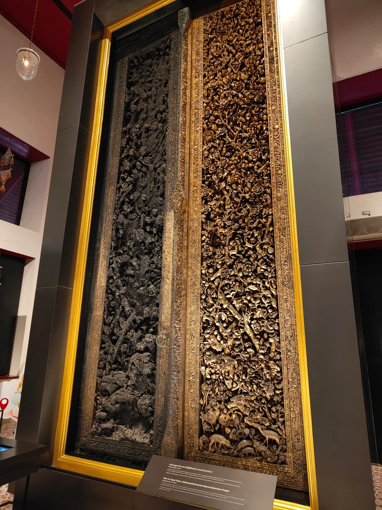 タイ バンコク国立博物館 ドア