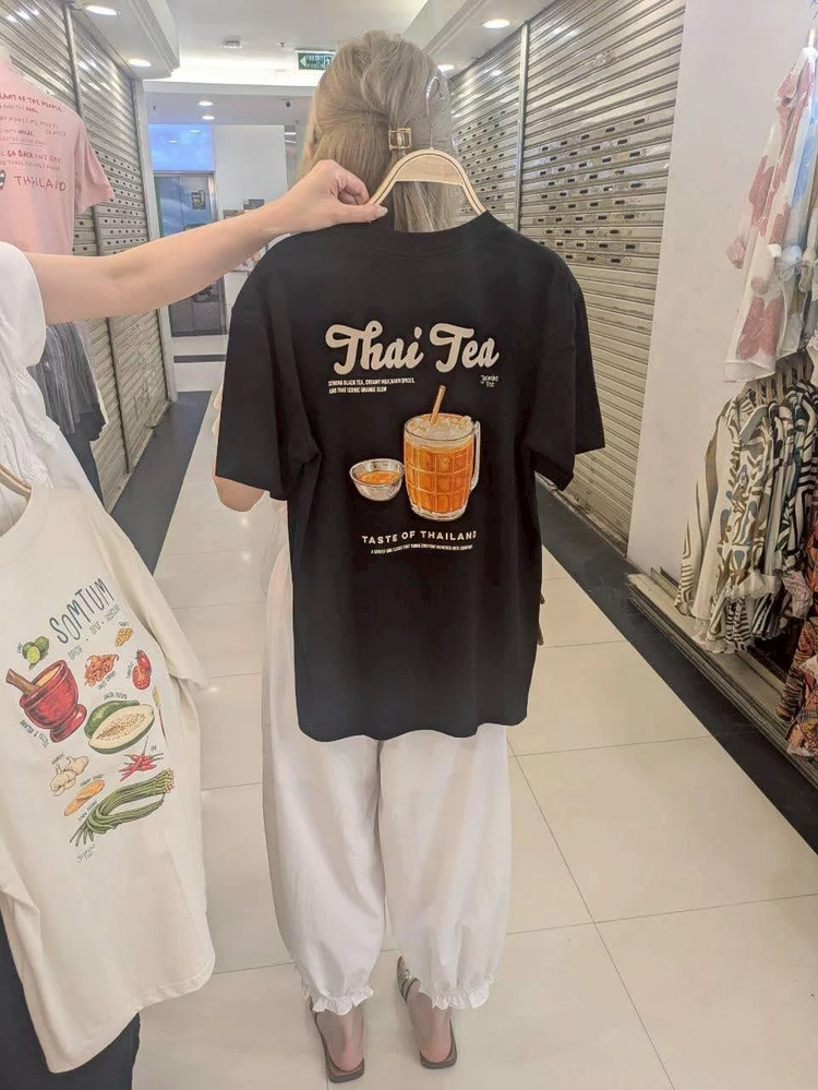 プラチナムショッピングモール　Tシャツ　タイ