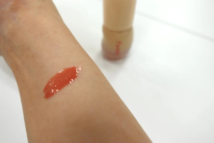 【徹底解説】日本限定色fwee(フィー)3Dボリューミンググロス_3