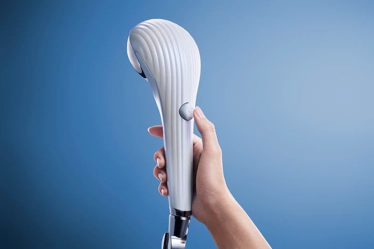 【ReFa(リファ)】大人気のシャワーヘッドがグレードアップ。「洗う」の正解で、肌・髪がさらに美しく!