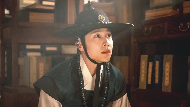 夜に咲く花:イ・ジョンウォン